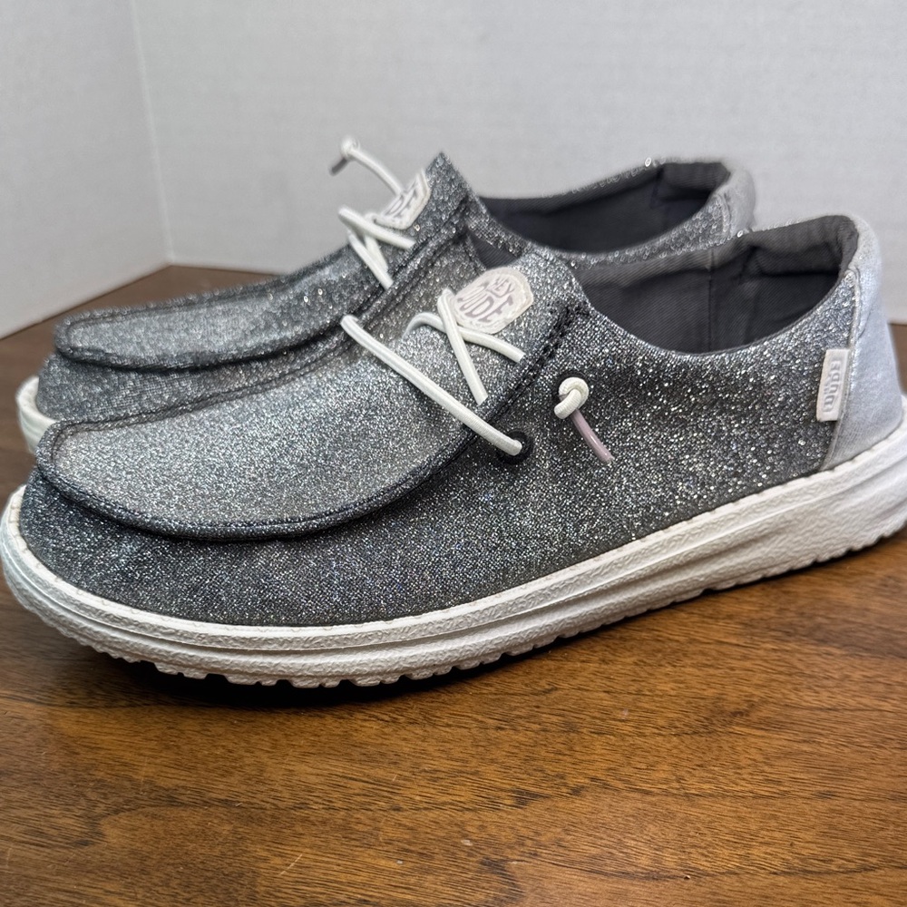 Hey Dude Womens Wendy Metallic Silver Sparkle Glitter Slip-on Shoes Charcoal, 6